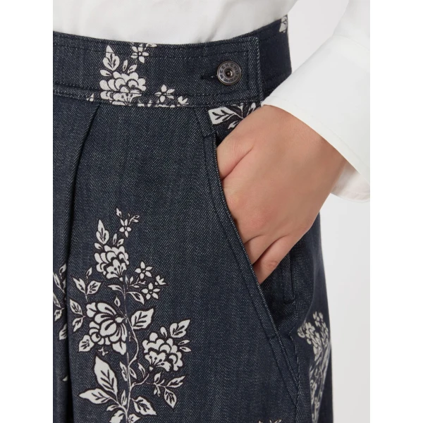 Max Mara Struzzo Pleated Printed Cotton Skirt in Navy | Pleated Skirts | Coveti