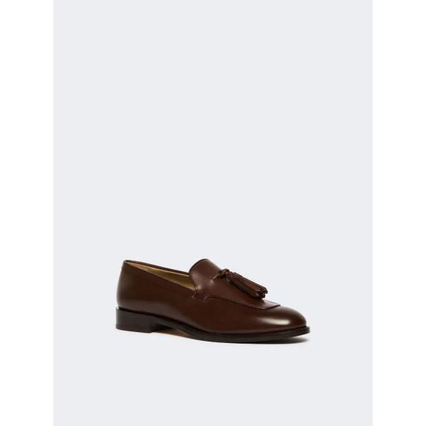 Max Mara Sultano Tasselled Leather Loafers in Cocoa | Loafers | Coveti