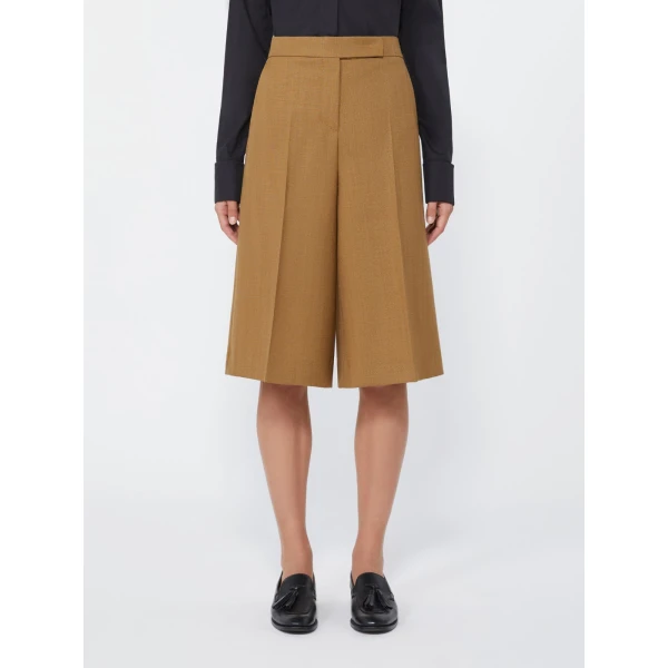 Max Mara Superbo Slub Wool Canvas Bermuda Shorts in Camel | Shorts | Coveti