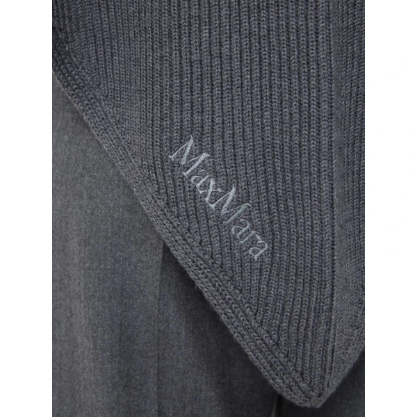 Max Mara Supremo Oversized Wool Shawl in Dark Grey | Scarves | Coveti