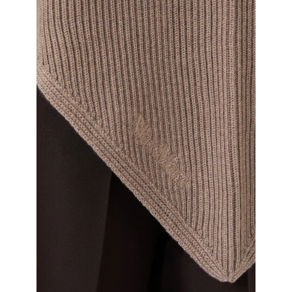 Max Mara Supremo Oversized Wool Shawl in Tobacco | Scarves | Coveti