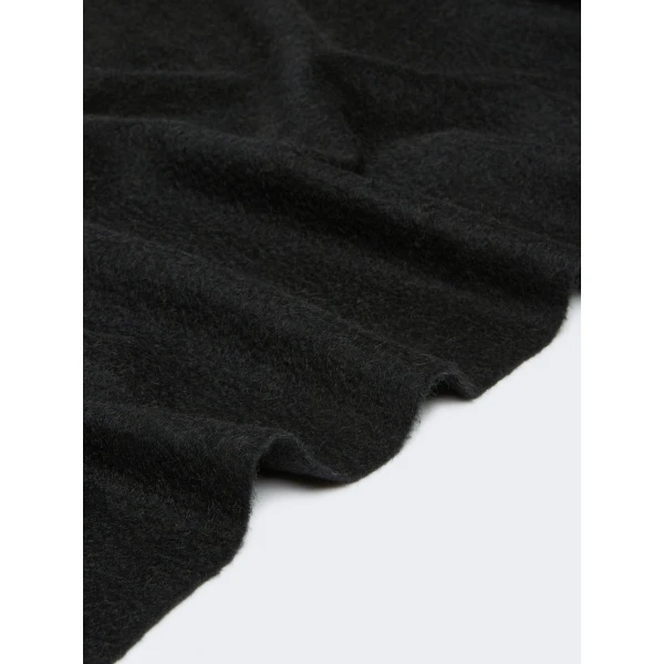 Max Mara Tartan Camel Logo Stole in Black | Scarves | Coveti