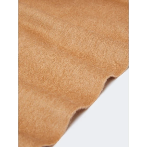Max Mara Tartan Camel Logo Stole in Camel | Scarves | Coveti