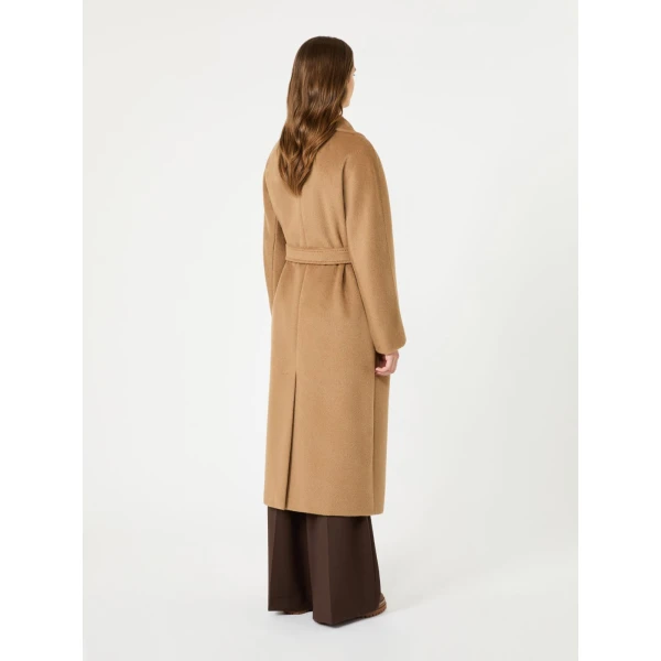 Max Mara Tempera Wool and Alpaca Teddy Coat in Camel | Wool Coat | Coveti
