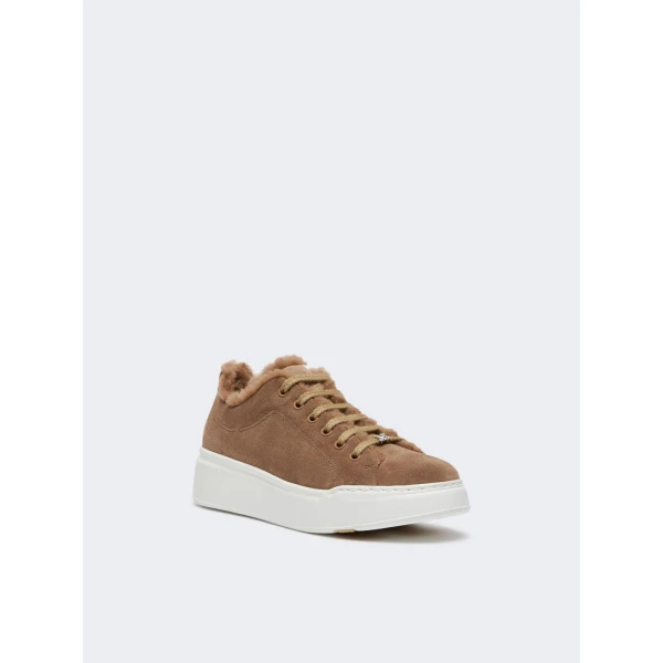 Max Mara Tmaxi Suede and Teddy Trainers in Camel | Sneakers | Coveti