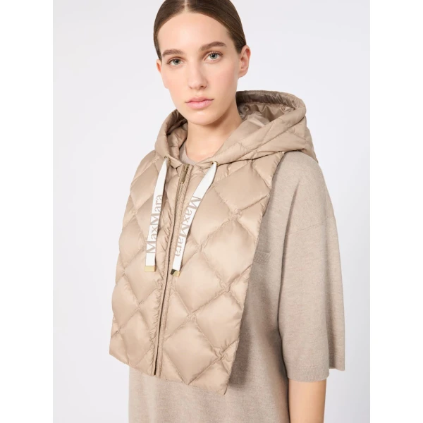 Max Mara Trec Water-Repellent Canvas Hooded Collar in Beige | Collar | Coveti