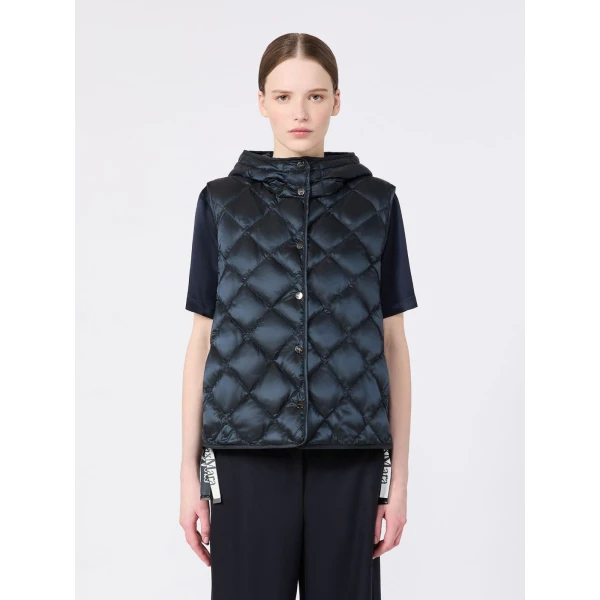 Max Mara Trefa Water-Repellent Canvas Padded Gilet in Midnight Blue | Vests | Coveti