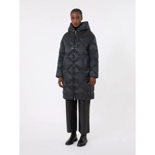 Max Mara Trefe Hooded Midi Puffer Jacket in Black | Coats | Coveti
