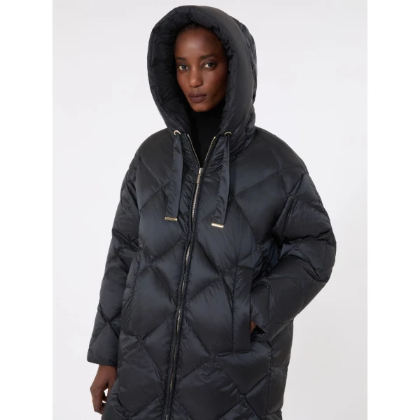 Max Mara Trefe Hooded Midi Puffer Jacket in Black | Coats | Coveti