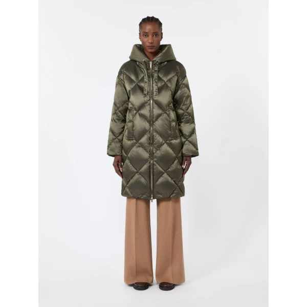 Max Mara Trefe Hooded Midi Puffer Jacket in Moss Green | Coats | Coveti