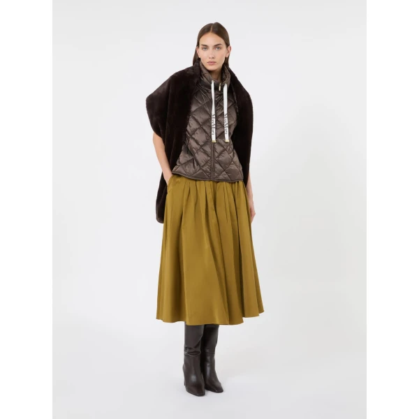 Max Mara Tregic Diamond-Quilted Padded Gilet in Brown | Vests | Coveti