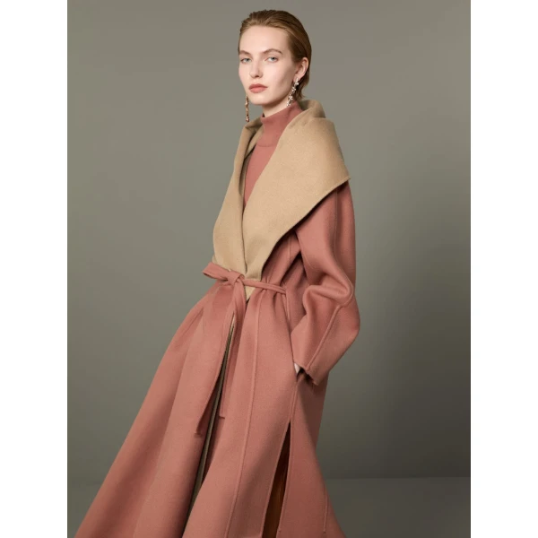 Max Mara Ululo Reversible Brushed Cashmere Foulard Coat in Shaded Pink | Wool Coat | Coveti
