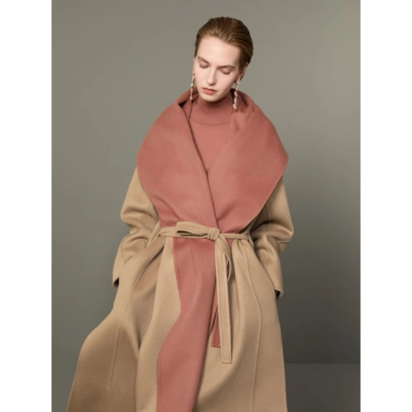 Max Mara Ululo Reversible Brushed Cashmere Foulard Coat in Shaded Pink | Wool Coat | Coveti