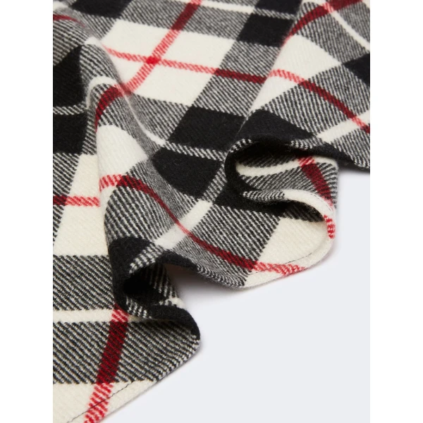 Max Mara Umido Tartan Cashmere Stole in Ivory | Scarves | Coveti