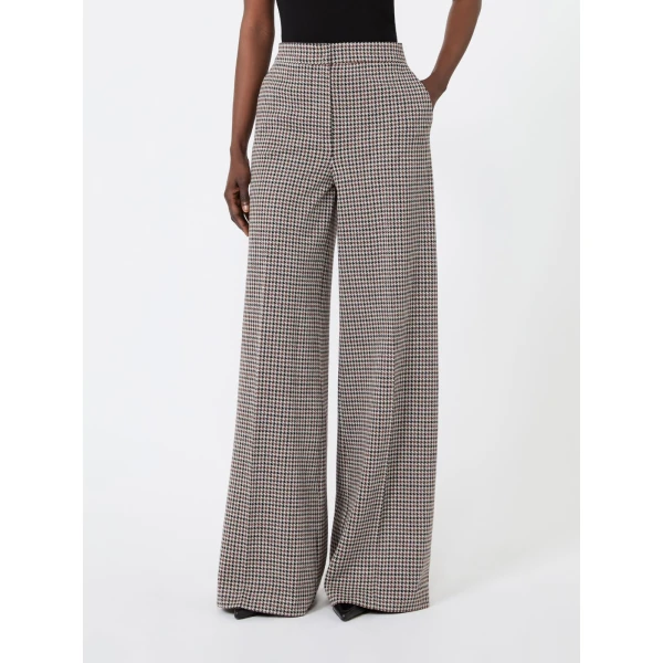 Max Mara Umile Wide Houndstooth Jersey Trousers in Tobacco | Wide leg pants | Coveti