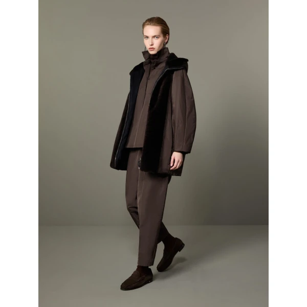 Max Mara Urbano Reversible Radzmir and Cashmere Down Jacket in Dark Brown | Jackets | Coveti
