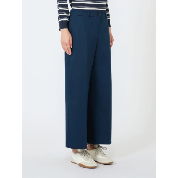 Max Mara Urial Cotton Satin Cropped Trousers in Navy | Tailored pants | Coveti