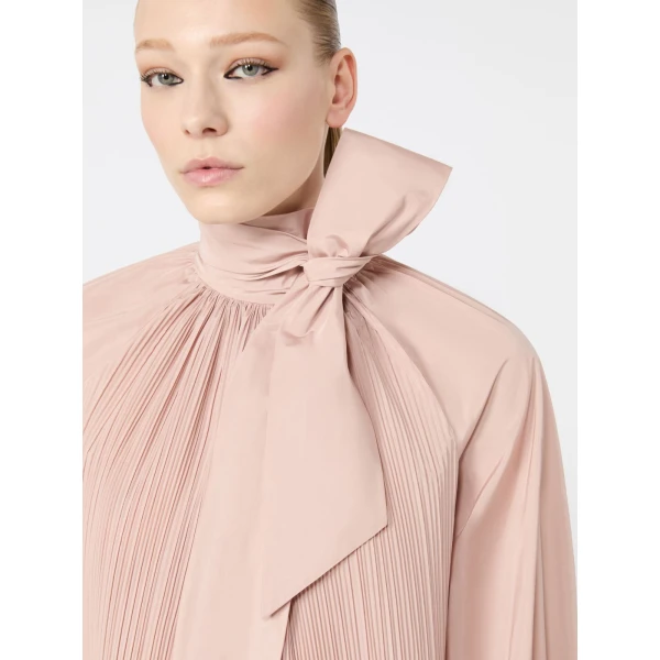 Max Mara Valle Silk Taffeta Blouse in Powder Pink | Blouse | Coveti