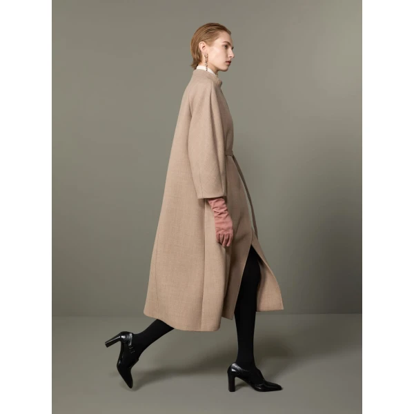 Max Mara Verbena Wool and Cashmere Redingote Coat in Turtledove | Wool Coat | Coveti