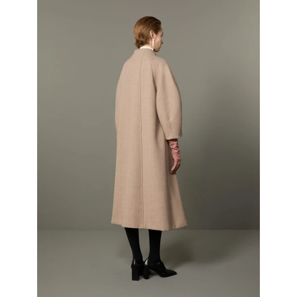 Max Mara Verbena Wool and Cashmere Redingote Coat in Turtledove | Wool Coat | Coveti