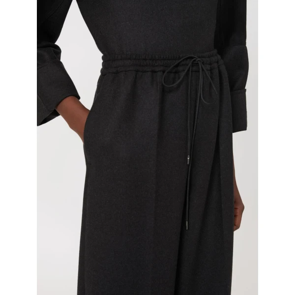 Max Mara Vetrino Wool Flannel Wide-Leg Trousers in Dark Grey | Wide leg pants | Coveti