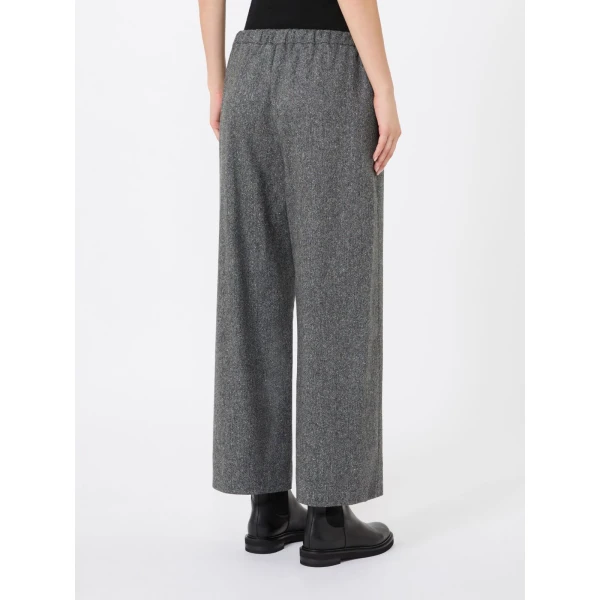 Max Mara Vinci Wool Flannel Joggers in Black | Sweatpants | Coveti