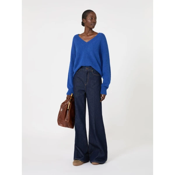 Max Mara Visita Alpaca and Cotton V-Neck Jumper in Cornflower Blue | Sweaters | Coveti
