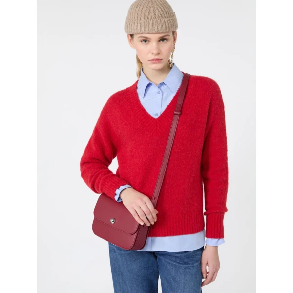Max Mara Visita Alpaca and Cotton V-Neck Jumper in Red | Sweaters | Coveti
