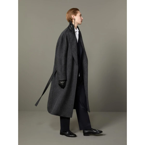 Max Mara Vista Oversized Cashmere and Mohair Coat in Black | Wool Coat | Coveti