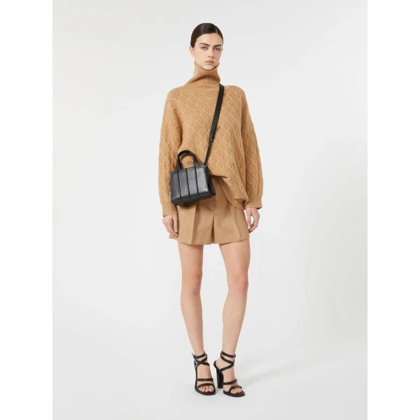 Max Mara Vista Sable-Look Baby Camel Shorts in Camel | Shorts | Coveti