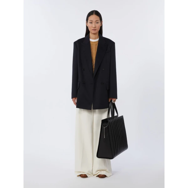 Max Mara Whitney Bag 10 Extra Large in Black | Totes & Top-Handle Bags | Coveti