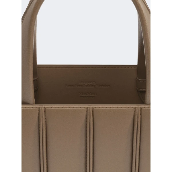Max Mara Whitney Bag 5 Medium in Camel | Totes & Top-Handle Bags | Coveti