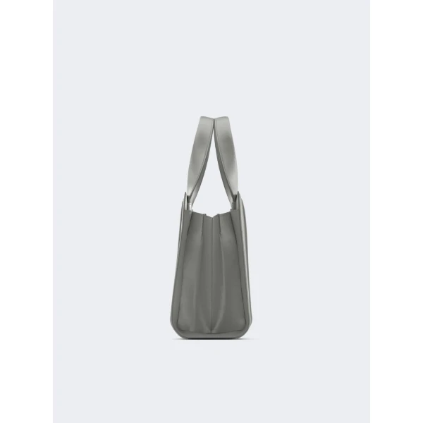 Max Mara Whitney Bag 5 Medium in Light Grey | Totes & Top-Handle Bags | Coveti