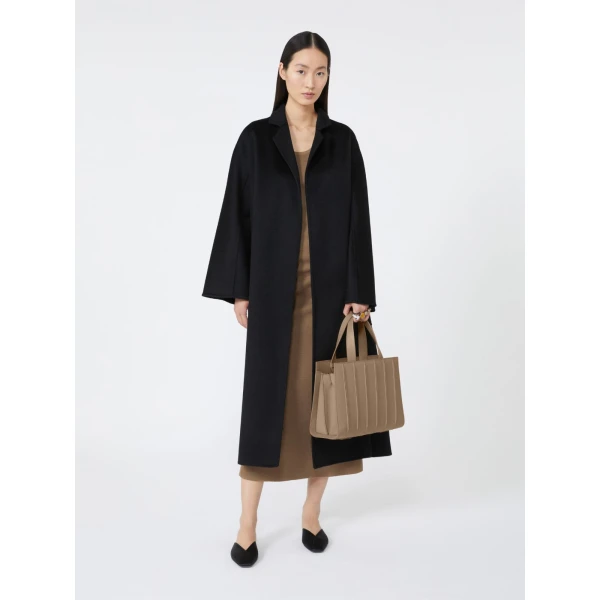 Max Mara Whitney Bag 6 Medium in Natural | Totes & Top-Handle Bags | Coveti