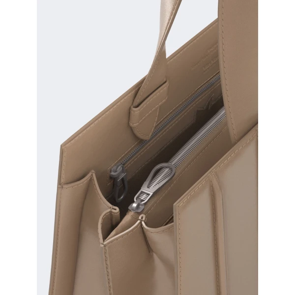 Max Mara Whitney Bag 6 Medium in Natural | Totes & Top-Handle Bags | Coveti