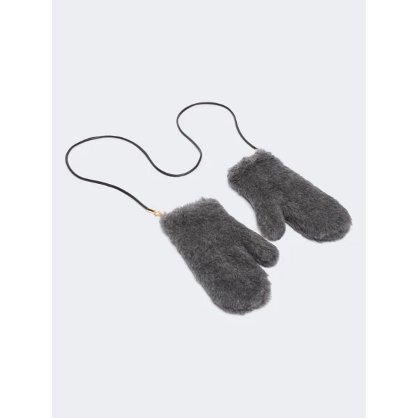 Max Mara Wool and Alpaca Teddy Mittens in Medium Grey | Gloves | Coveti