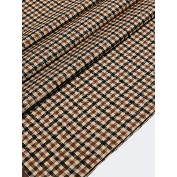 Max Mara Yarn-Dyed Wool Stole in Beige | Scarves | Coveti