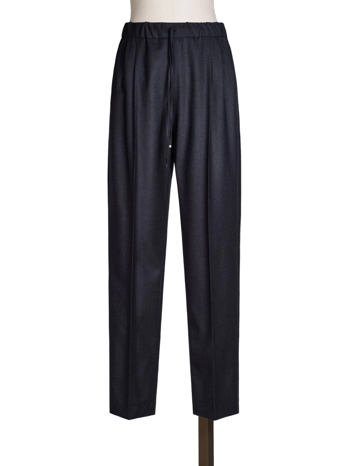 Max Mara Zamia Cashmere Foule Drawstring Trousers in Ultramarine Max Mara Zamia Cashmere Foule Drawstring Trousers in Ultramarine | Tailored pants | Coveti