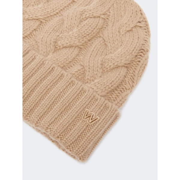 Max Mara Zampa Cashmere Beanie in Camel | Hats | Coveti