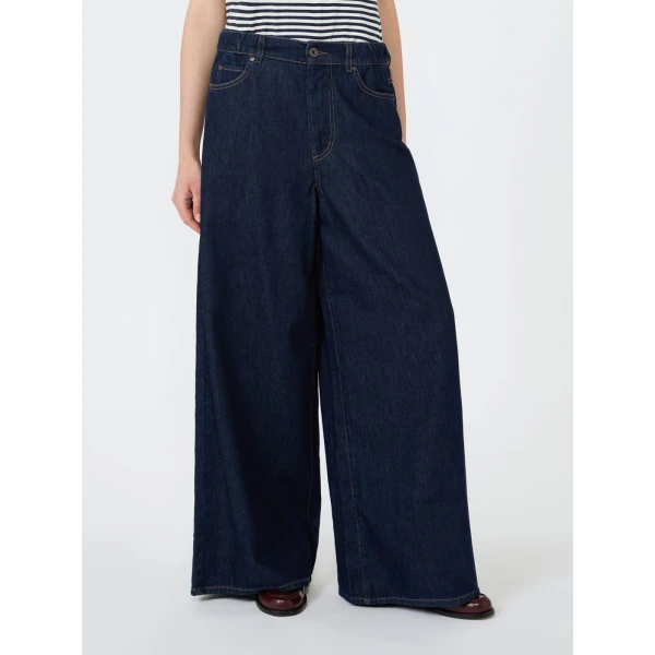 Max Mara Zattera Long Wide-Leg Cotton Denim Jeans in Navy | Denim | Coveti