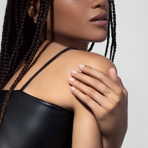 Messika Fiery Ring in 18K Yellow Gold, Small Model | Fine Rings | Coveti