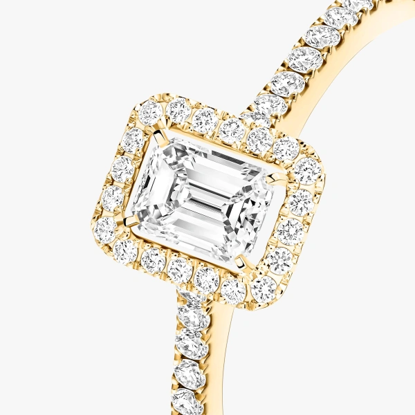 Messika Joy Emerald-Cut Solitaire Ring in 18K Yellow Gold, Small Model | Fine Rings | Coveti