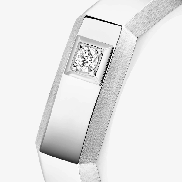 Messika Moderniste Ring in 18K White Gold, Medium Model | Fine Rings | Coveti