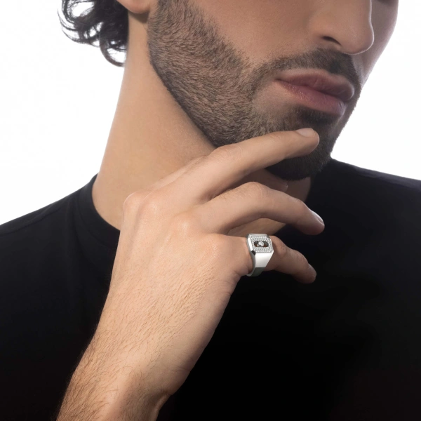 Messika Move Joaillerie Pave Signet Ring in 18K White Gold | Fine Rings | Coveti