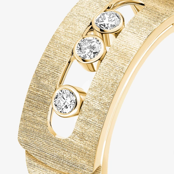 Messika Move Noa Chiseled Ring in 18K Yellow Gold, Large Model | Fine Rings | Coveti