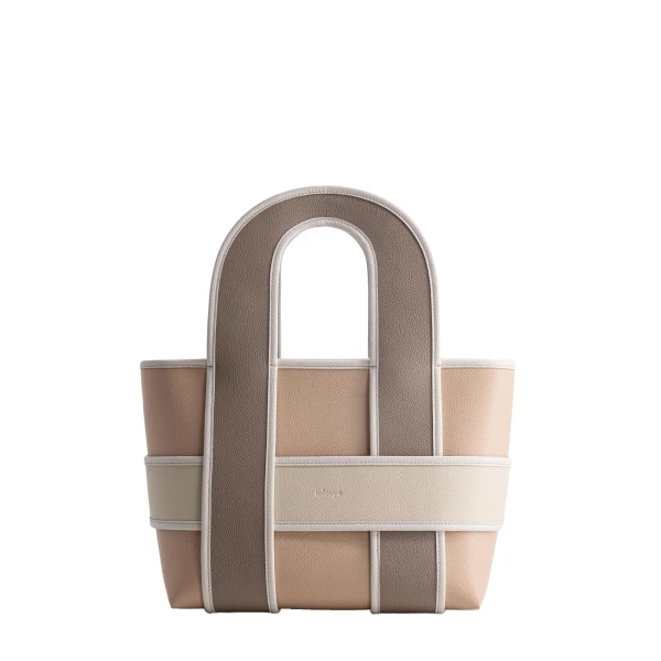 Mlouye Checker Tote in Meringue | Totes & Top-Handle Bags | Coveti