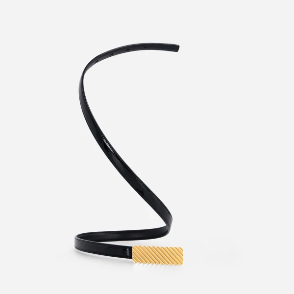Mlouye Isla Belt in Patent Black with Gold Buckle | Belts | Coveti