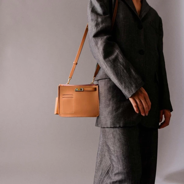 Mlouye Juno Bag in Tan | Shoulder & Crossbody Bags | Coveti