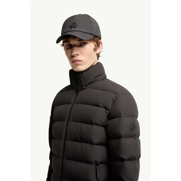 Moncler Arajoki Hooded Short Down Jacket in Black, view 3 | Men's Jackets | Coveti