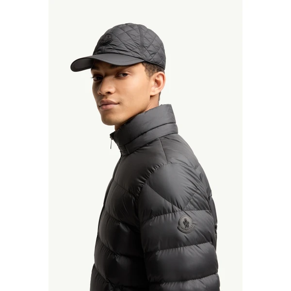 Moncler Arneb Hooded Short Down Jacket in Black, view 3 | Men's Jackets | Coveti